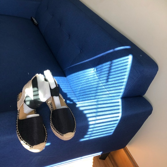 Platform Sandals - Picture 4 of 6